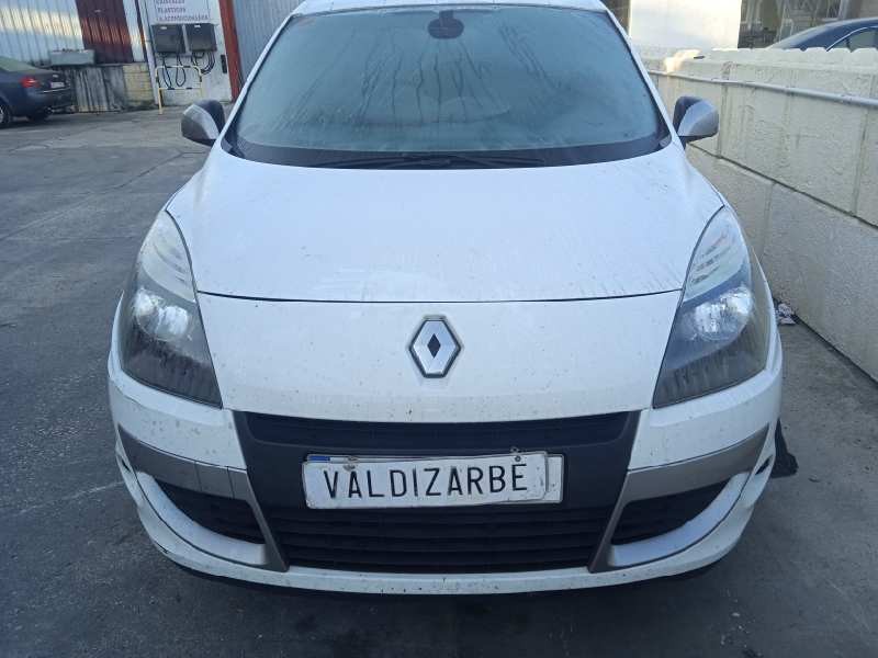 renault scenic iii del año 2011