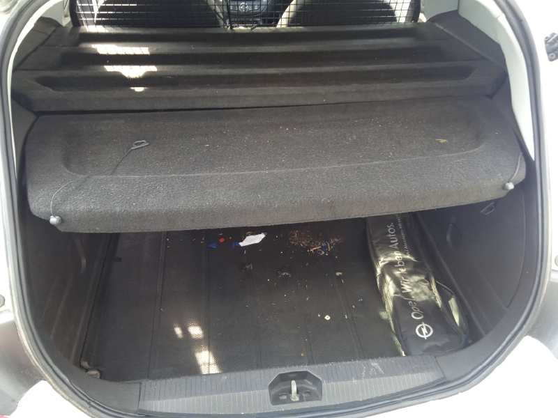 opel corsa e del año 2017