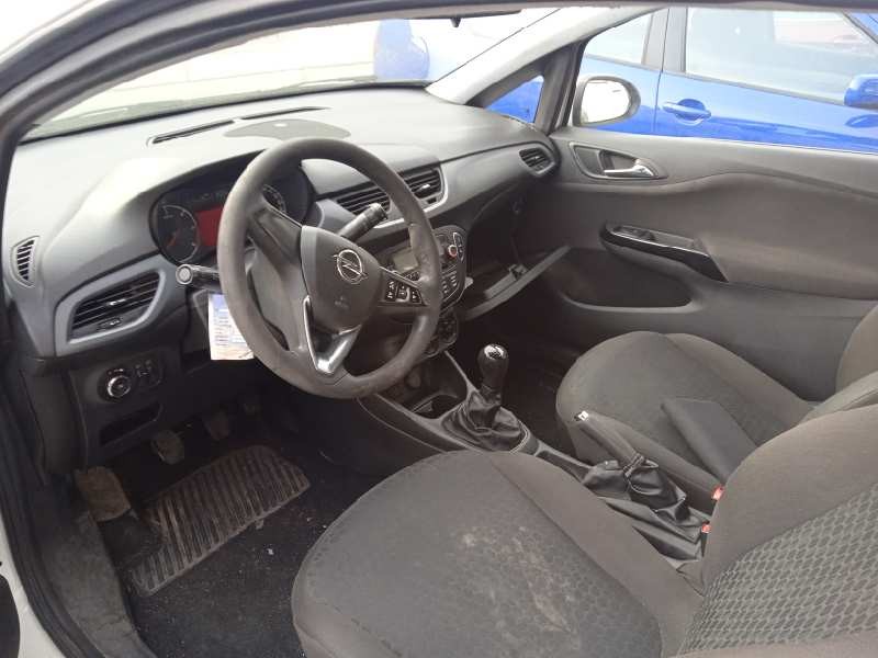 opel corsa e del año 2017