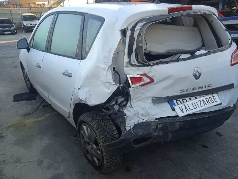 renault scenic iii del año 2011