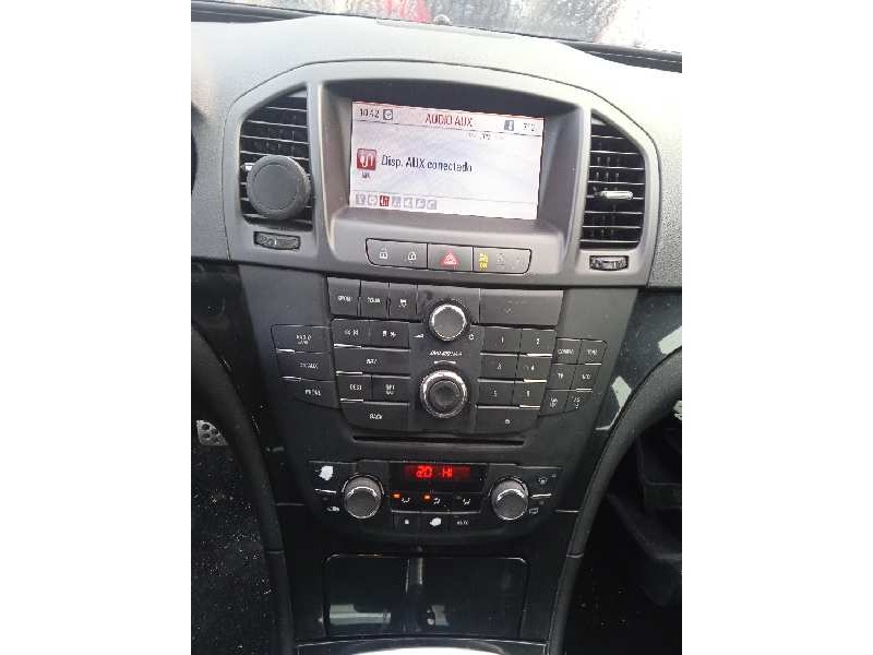 opel insignia berlina del año 2009