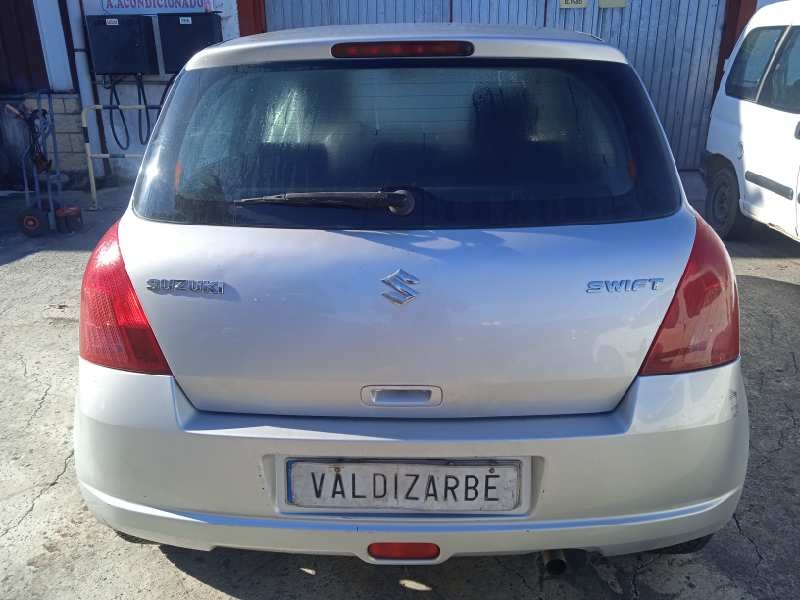 suzuki swift berlina (mz) del año 2005