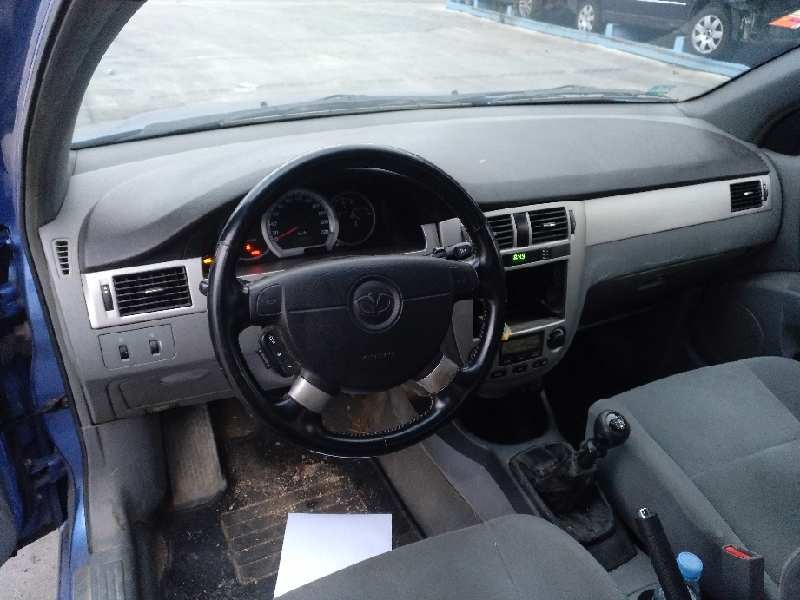 daewoo nubira berlina del año 2005