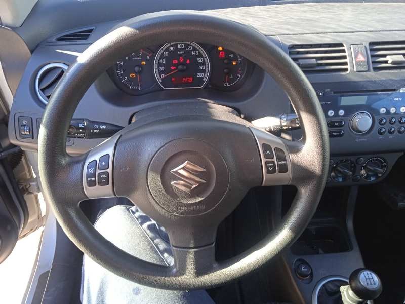 suzuki swift berlina (mz) del año 2005