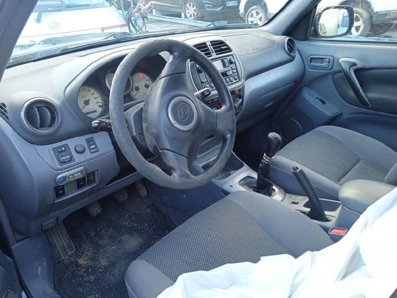 toyota rav 4 (a2) del año 2003