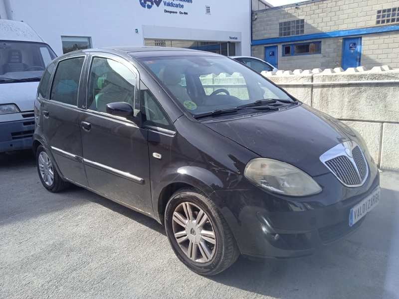 lancia musa (184) del año 2005