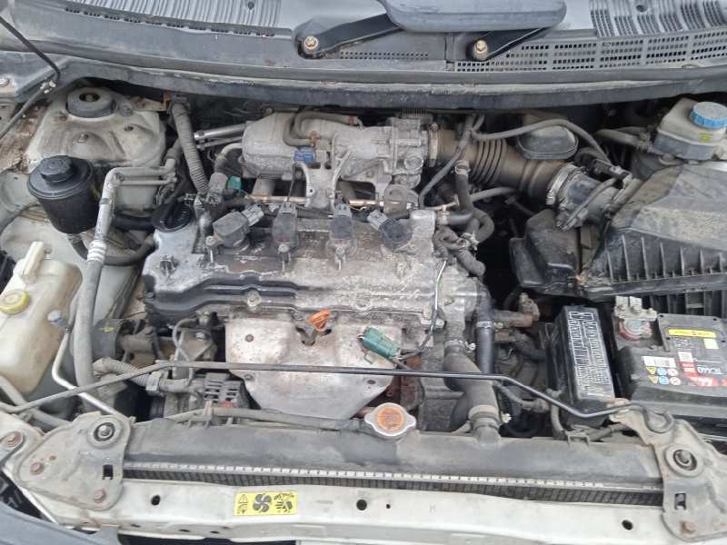 nissan almera tino (v10m) del año 2005