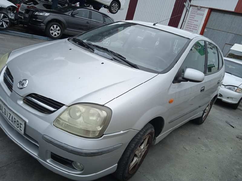 nissan almera tino (v10m) del año 2005