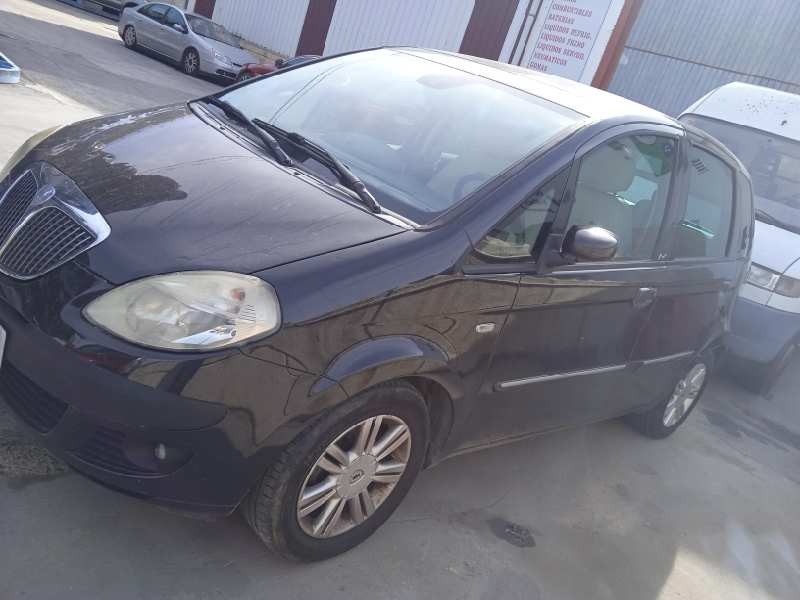 lancia musa (184) del año 2005