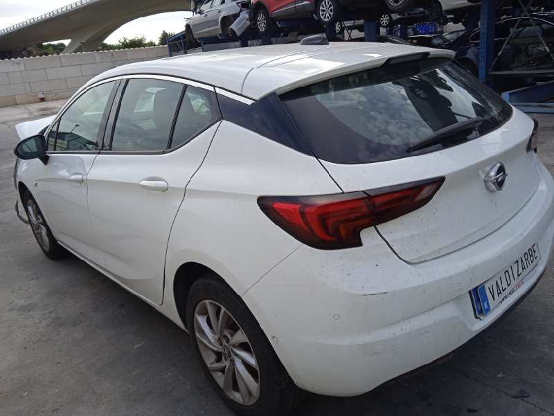 opel astra k lim. 5türig del año 2018