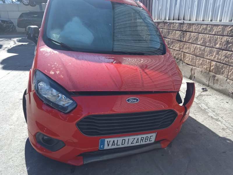 ford transit courier del año 2020