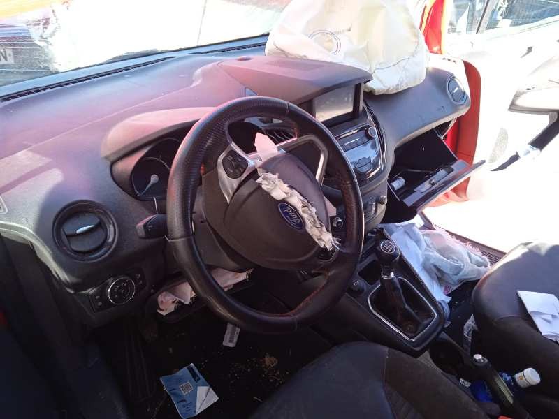 ford transit courier del año 2020