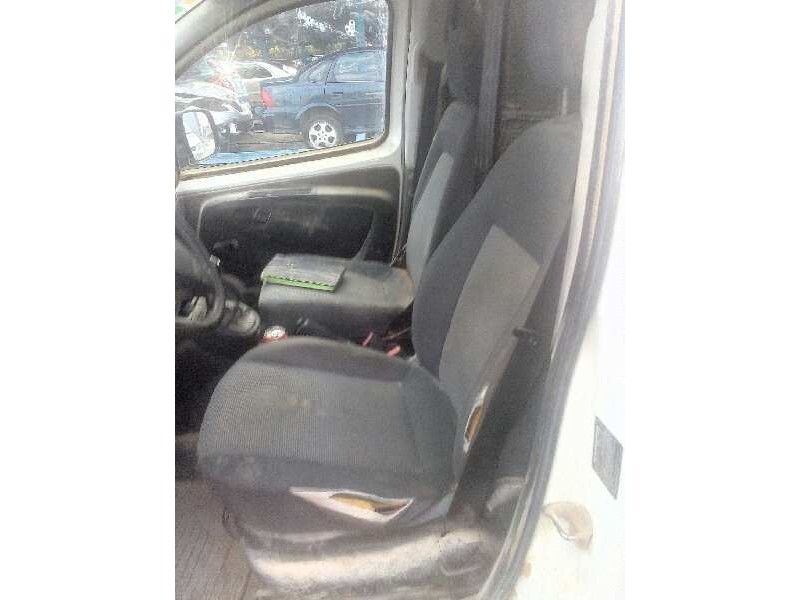 peugeot bipper del año 2012