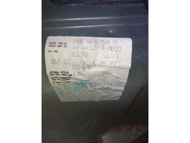 volkswagen golf iv berlina (1j1) del año 2000