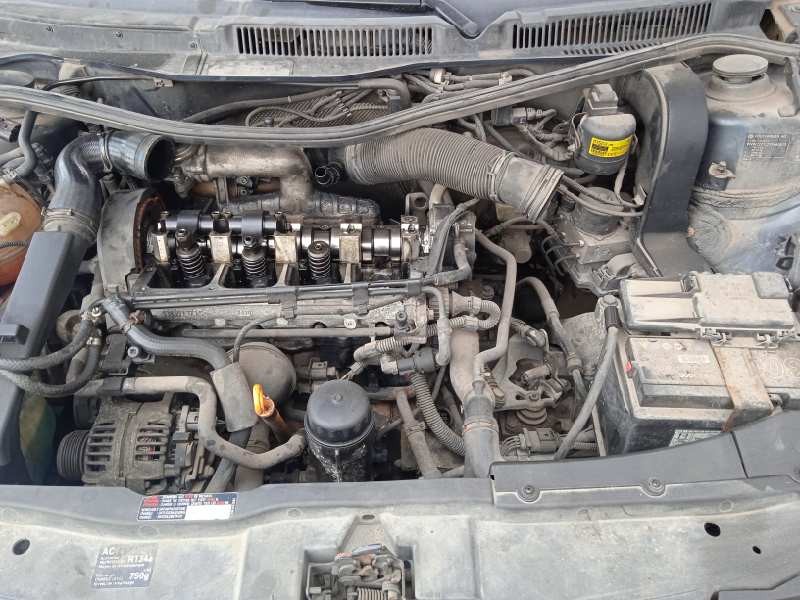 volkswagen golf iv berlina (1j1) del año 2000