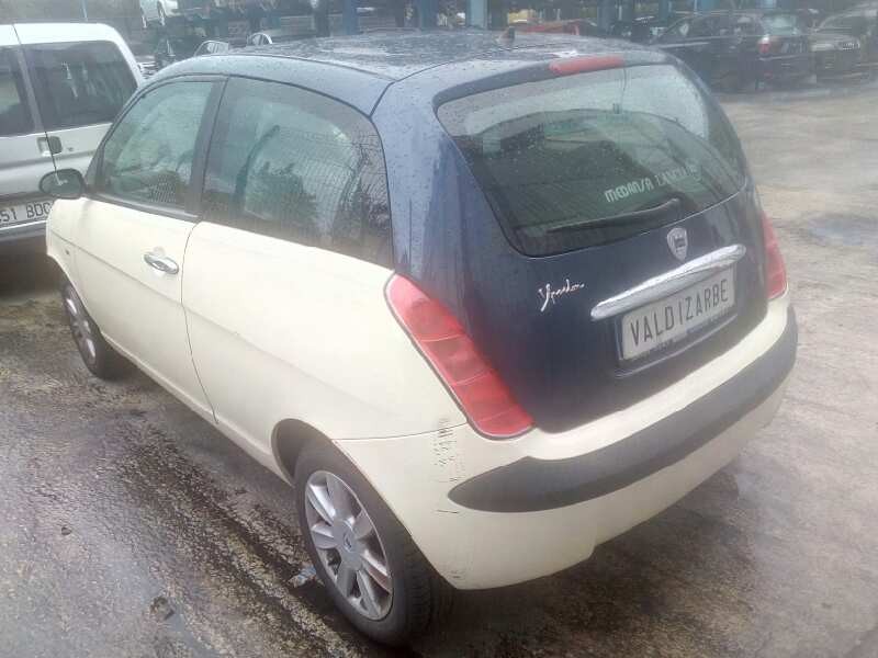 lancia ypsilon (101) del año 2006