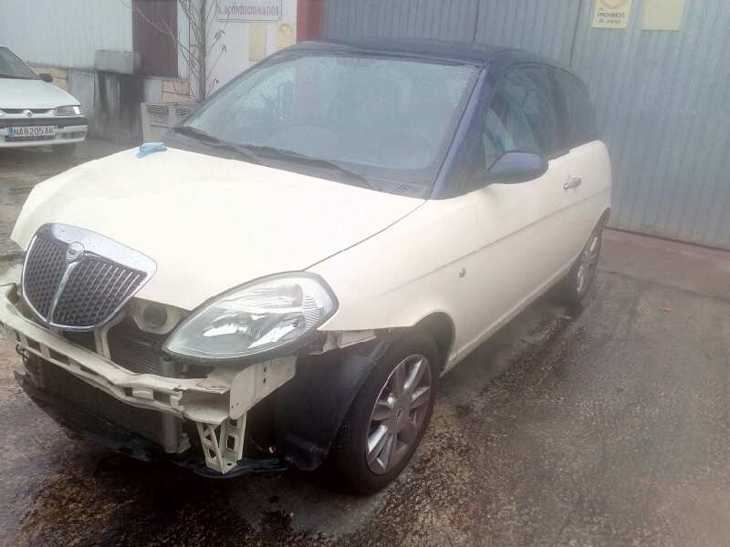 lancia ypsilon (101) del año 2006