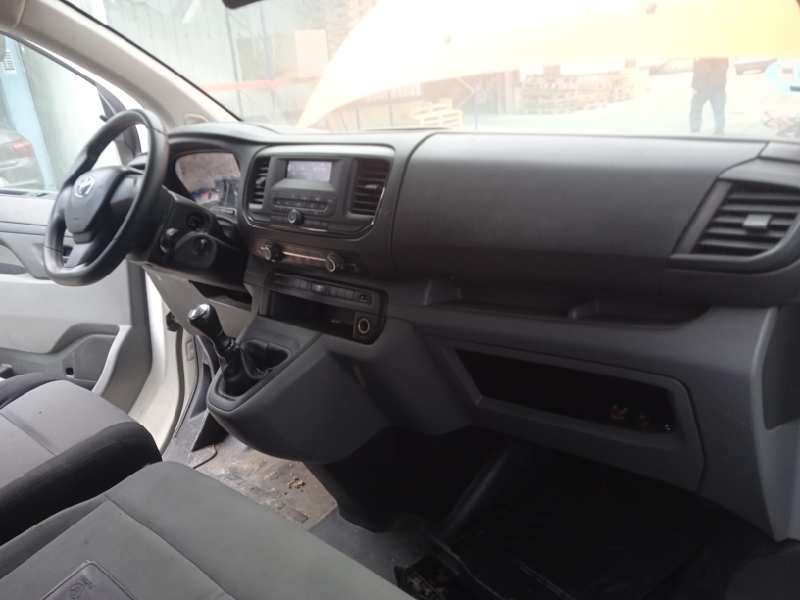 toyota proace verso del año 2017