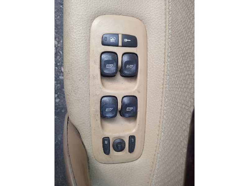 volvo s60 berlina del año 2004