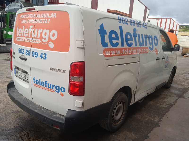 toyota proace verso del año 2017