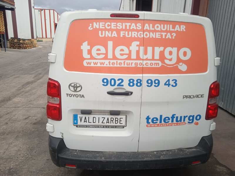 toyota proace verso del año 2017