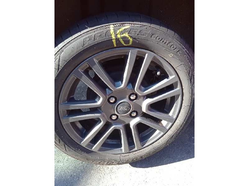 ford transit courier del año 2020