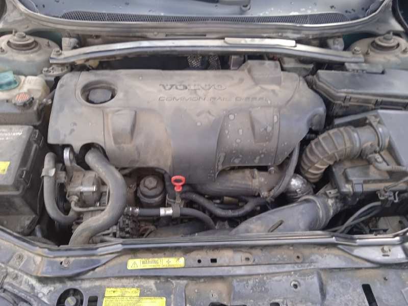 volvo s60 berlina del año 2004