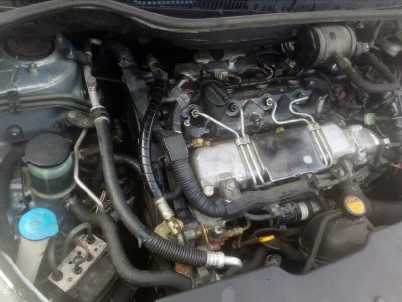 toyota corolla verso (r1) del año 2004