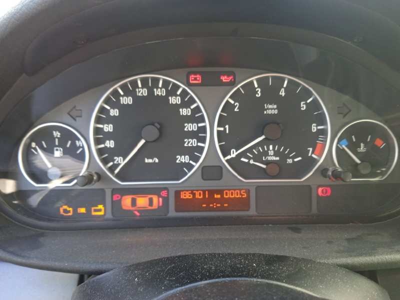 bmw serie 3 berlina (e46) del año 2004