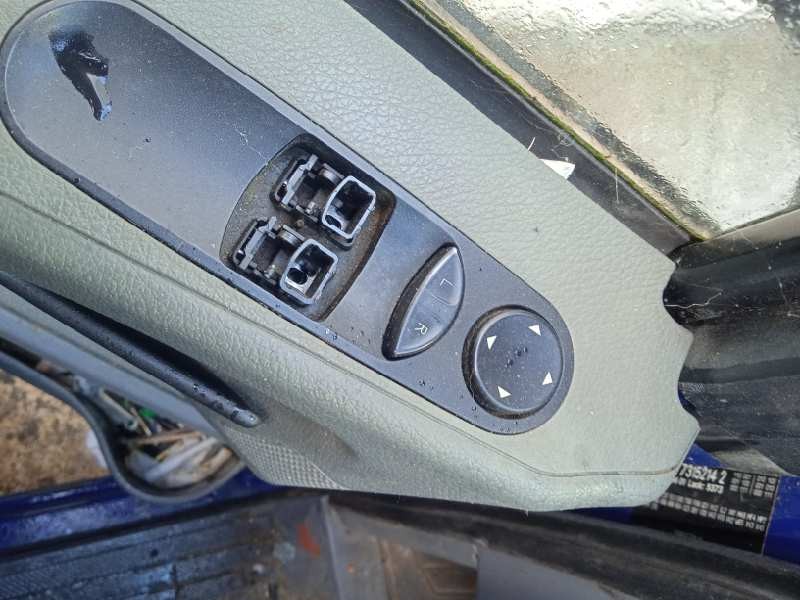 mercedes-benz vito (w639) basic, combi del año 2007