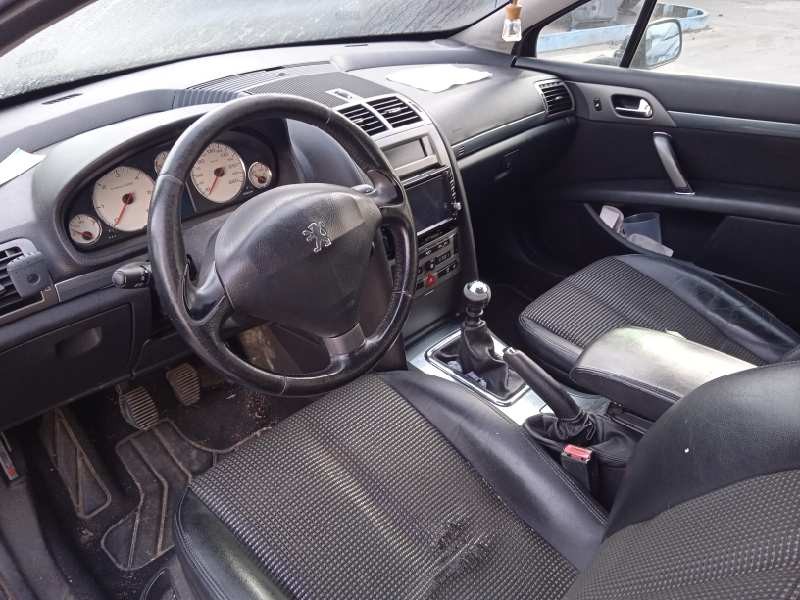 peugeot 407 del año 2004