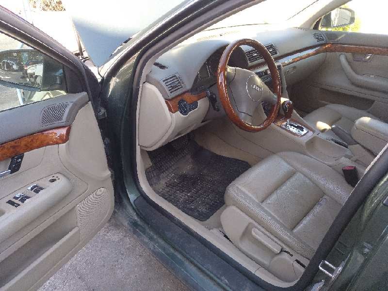 audi a4 berlina (8e) del año 2002