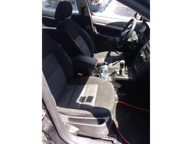 skoda octavia berlina (1z3) del año 2007