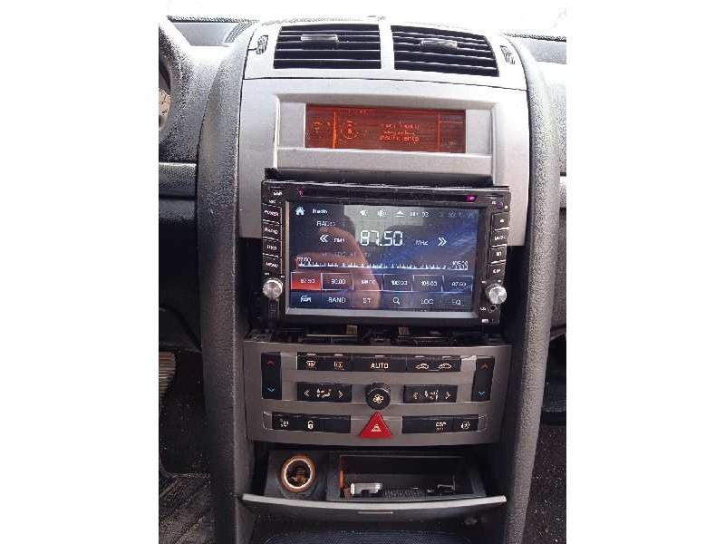 peugeot 407 del año 2004