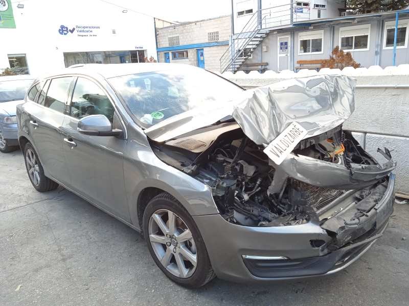 volvo v60 kombi del año 2015