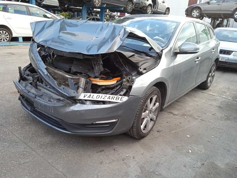 volvo v60 kombi del año 2015