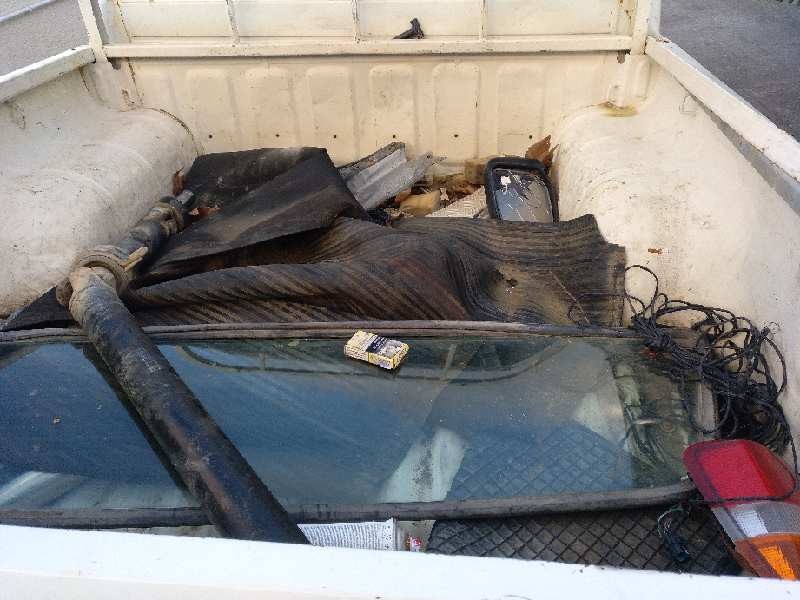 mitsubishi l 200 (k6/7) del año 2000