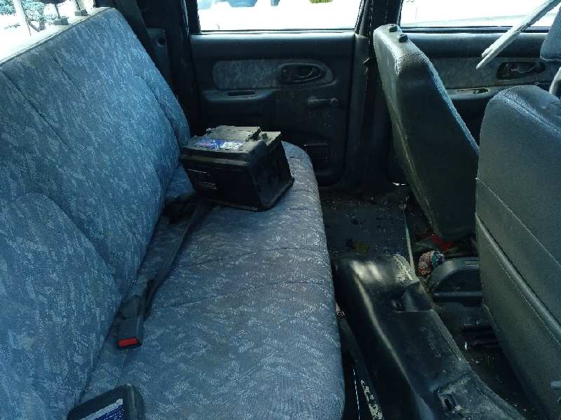 mitsubishi l 200 (k6/7) del año 2000