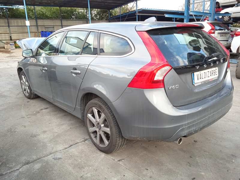 volvo v60 kombi del año 2015