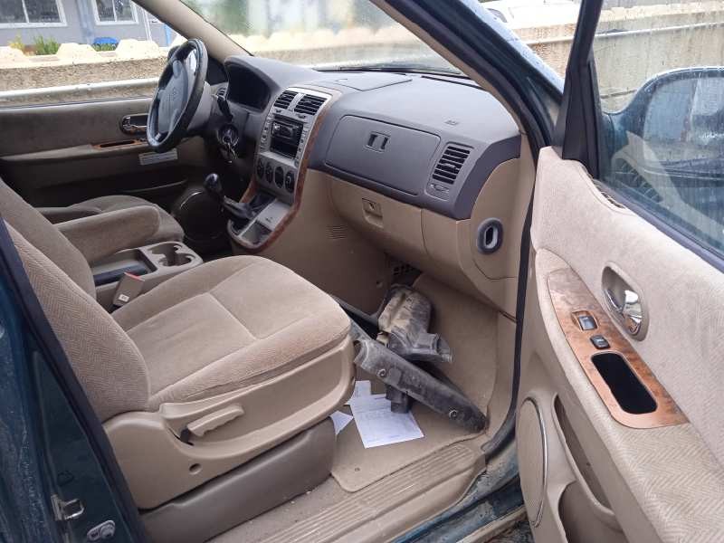 kia carnival ii del año 2003