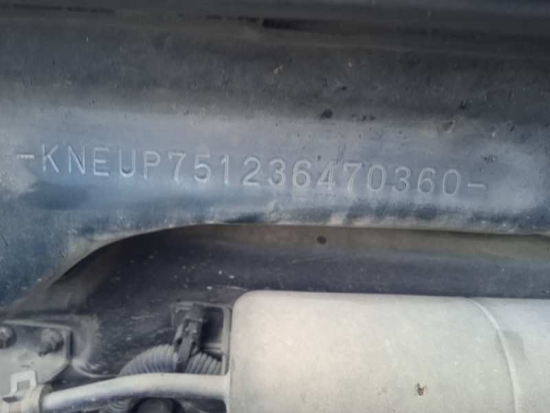 kia carnival ii del año 2003