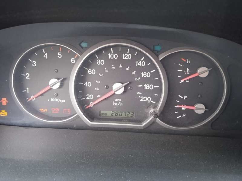 kia carnival ii del año 2003