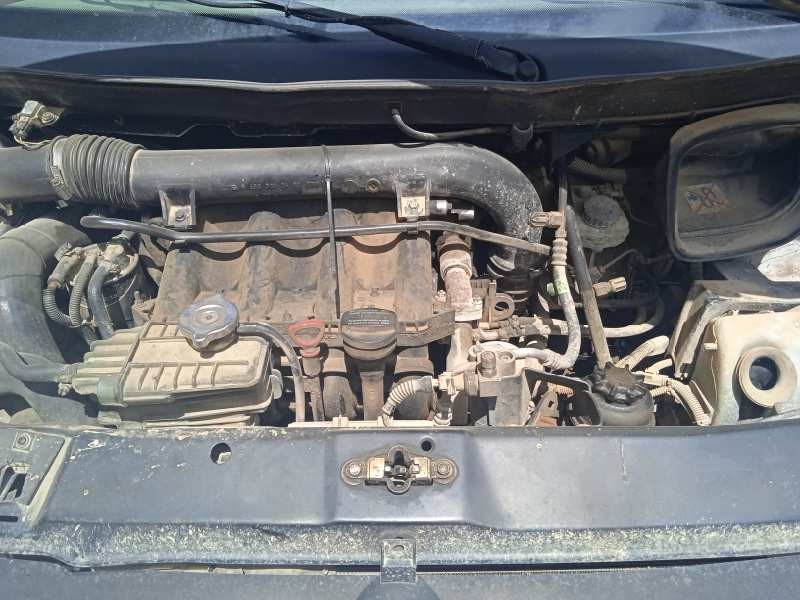 mercedes-benz vito (w638) caja cerrada del año 2000