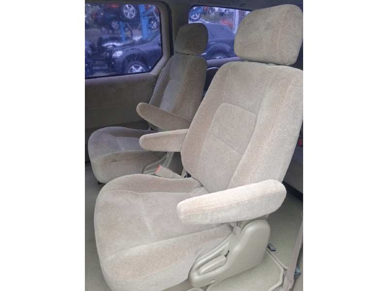 kia carnival ii del año 2003