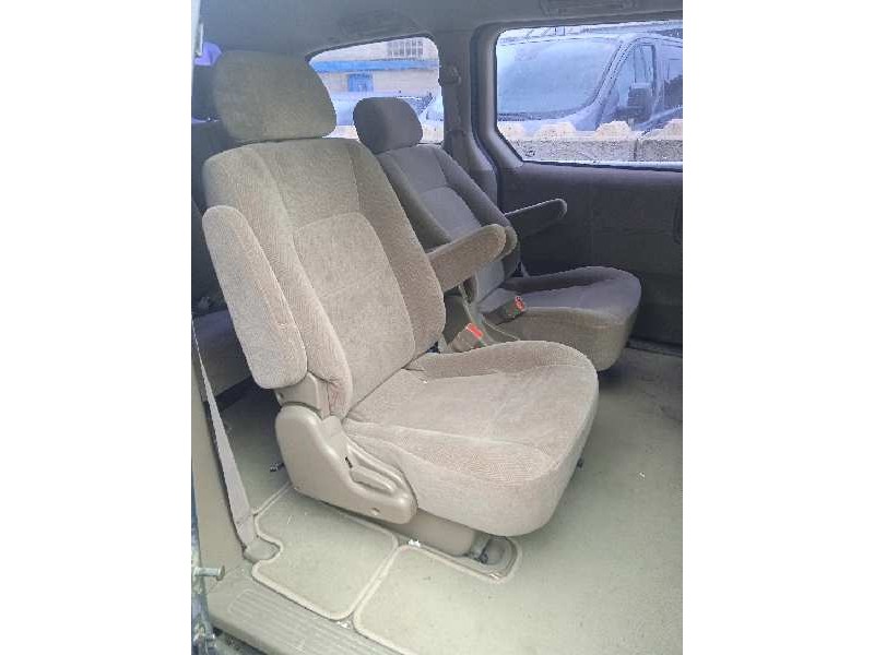 kia carnival ii del año 2003