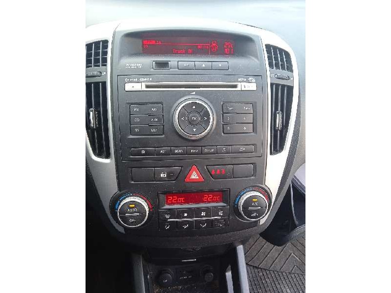 kia cee´d sporty wagon del año 2012