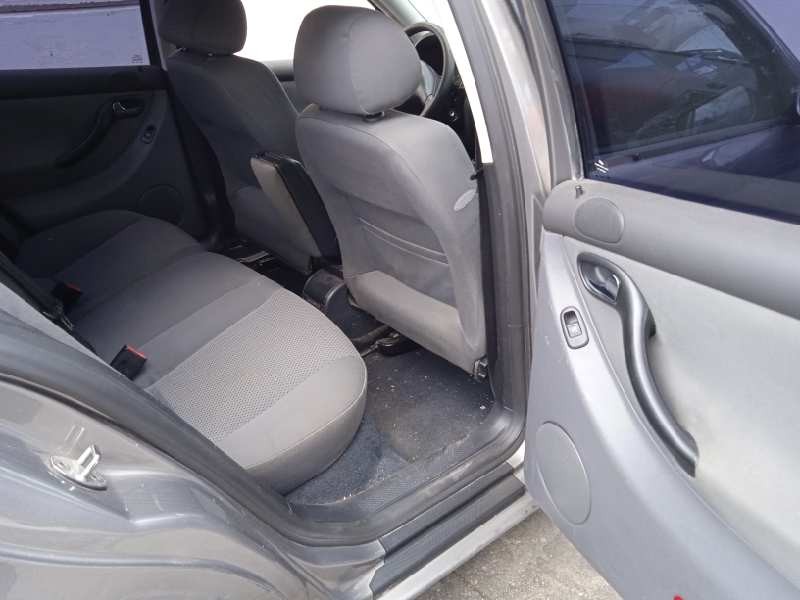 seat leon (1m1) del año 2002