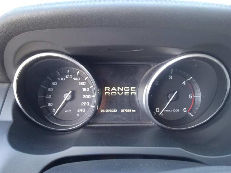 land rover evoque del año 2011