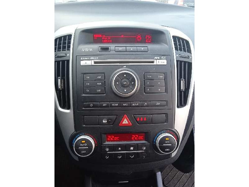 kia cee´d sporty wagon del año 2012