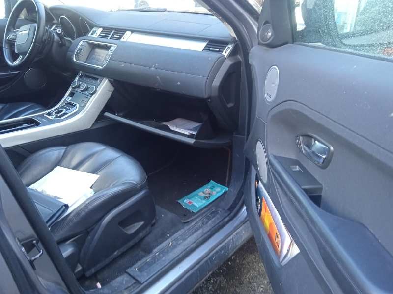 land rover evoque del año 2011